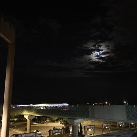 T3 - 62M2 - Parking Prive - Metro Apartment ตูลูส ภายนอก รูปภาพ